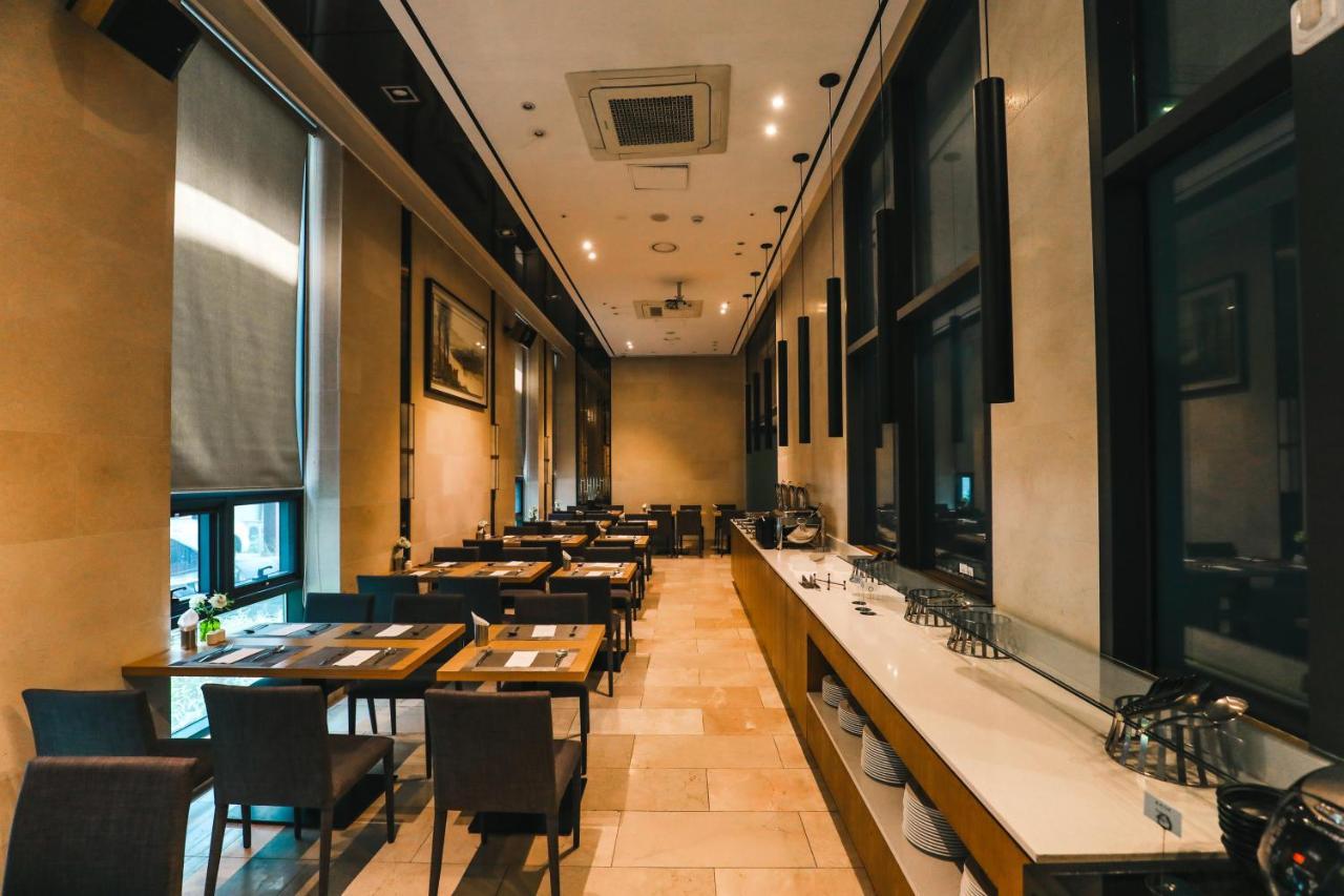 On City Hotel Чхонан Экстерьер фото